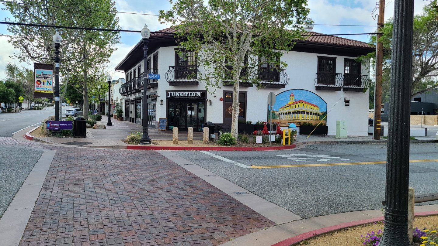 SCV restaurant now selling produce and groceries to support the community during pandemic