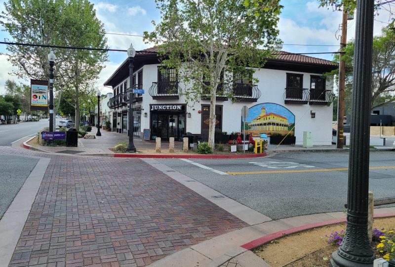 SCV restaurant now selling produce and groceries to support the community during pandemic