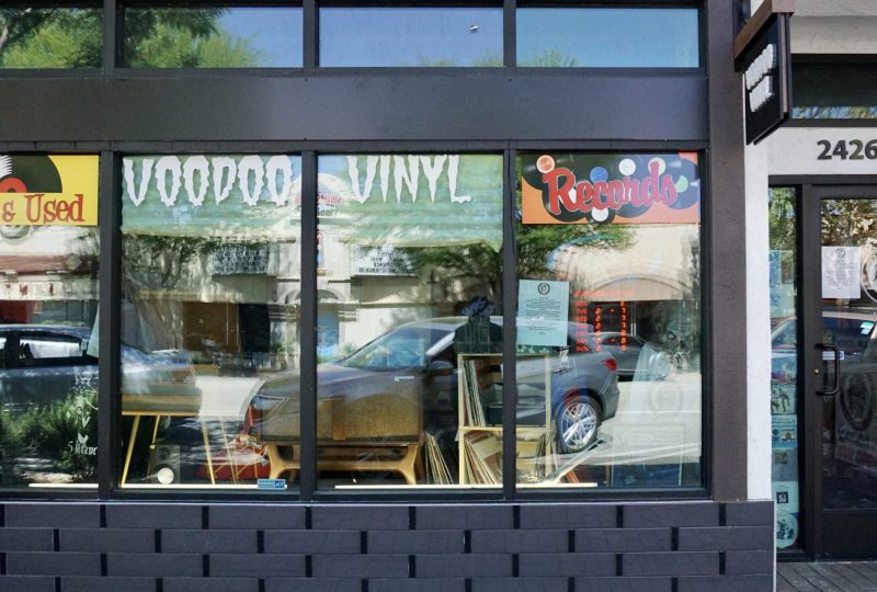 Pandemic slowly muting classic vinyl shops in Santa Clarita, SoCal