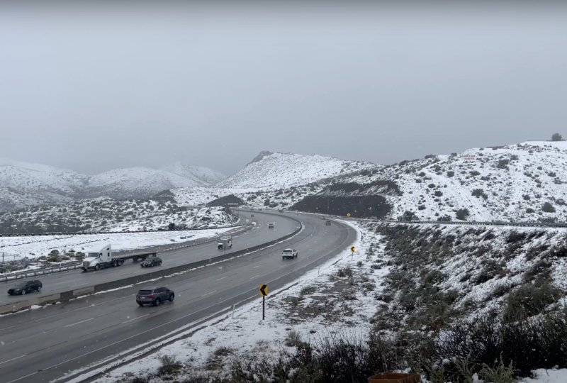 Snowfall hits the Santa Clarita Valley