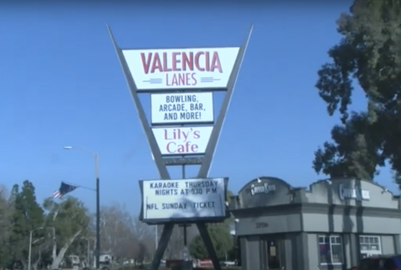 Valencia Lanes hosts fundraiser for cancer awareness
