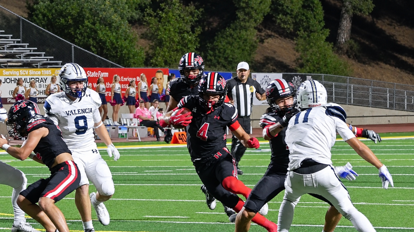 Hart routs West Ranch as Frithsmith scores five touchdowns on homecoming night